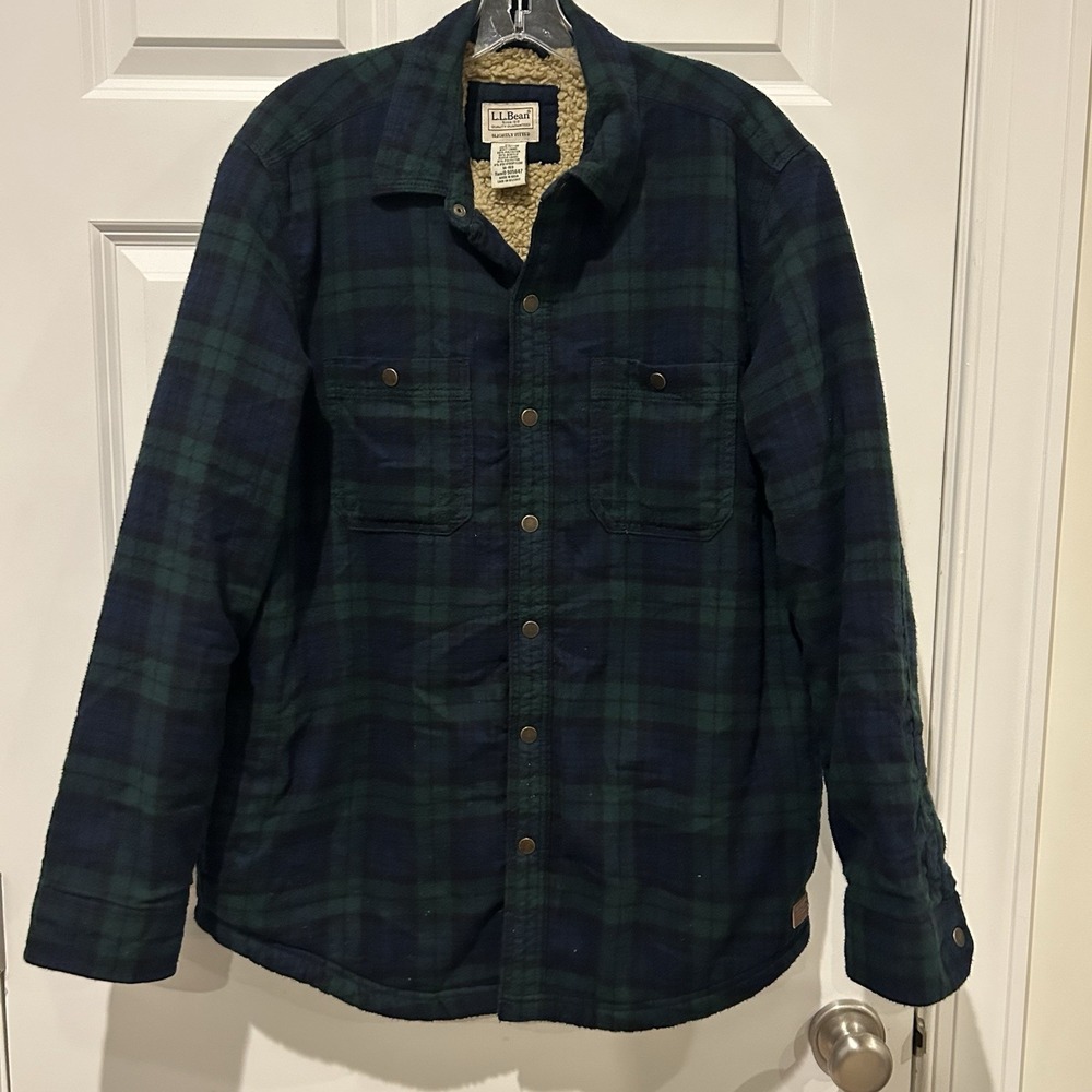 LL Bean Sherpa Lined Flannel Shirt Jacket Mens M Black Watch Plaid Shacket